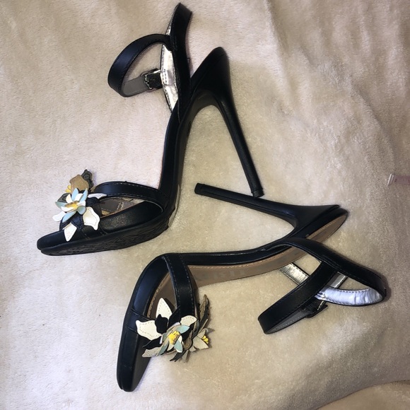 Sam and Libby Heels - Picture 3 of 12